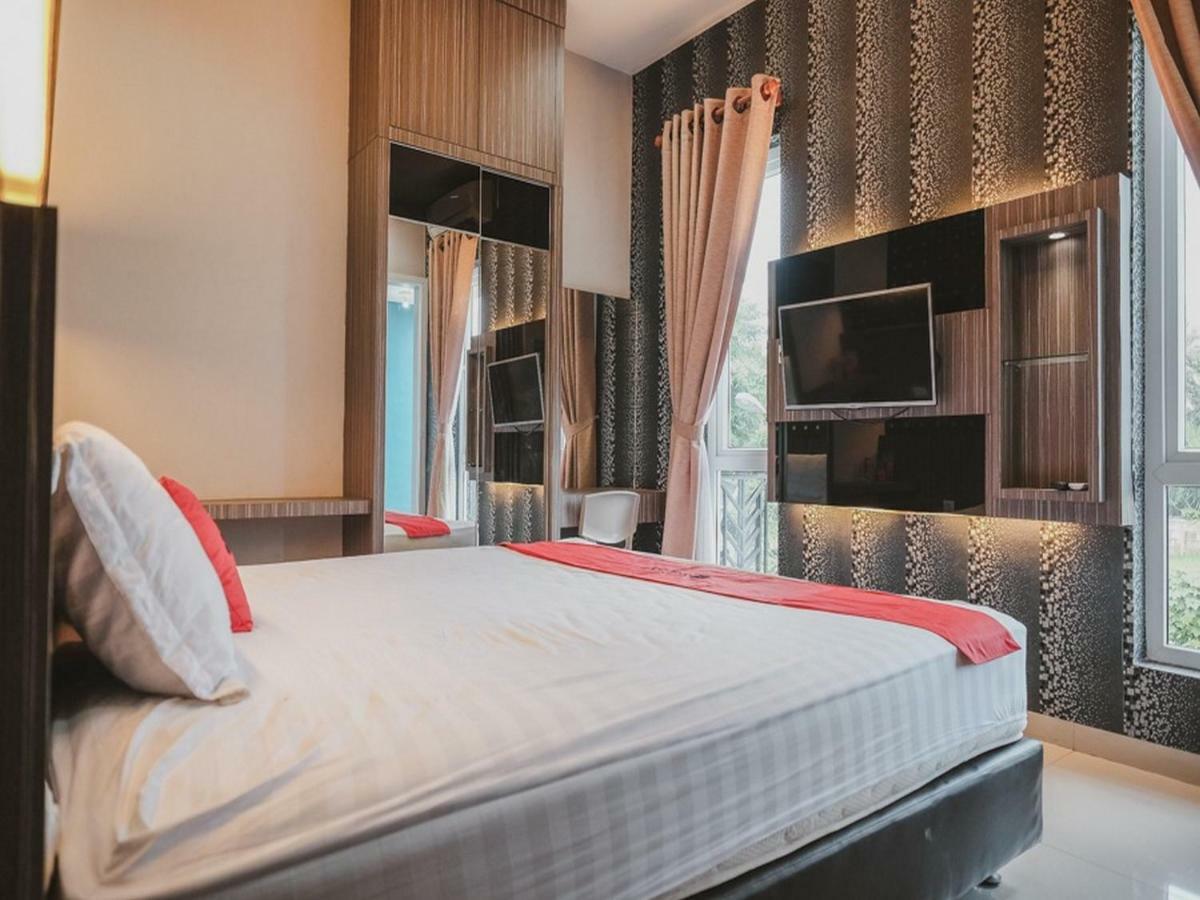 RedDoorz @ Jamin Ginting Medan Hotel Bagian luar foto